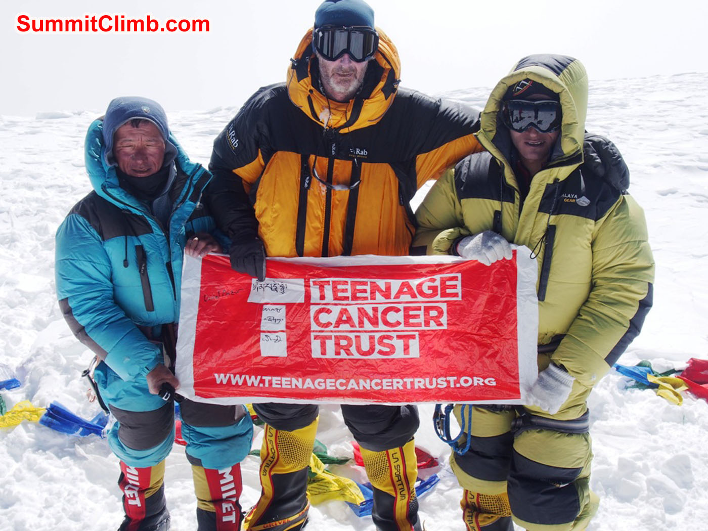 Jangbu, Alan, and Ang Pasang on the summit. Andre Aaldering photo